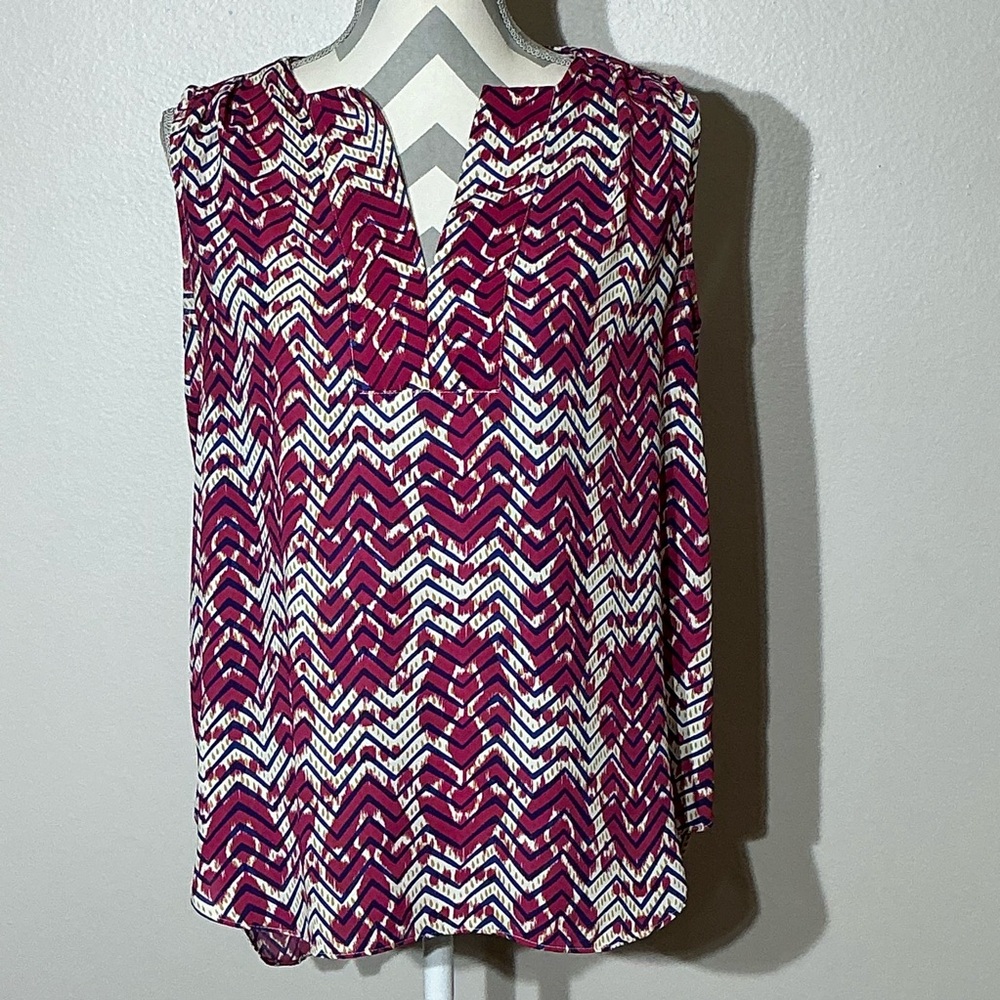 Willi Smith Women's Top - Pink and White Chevron